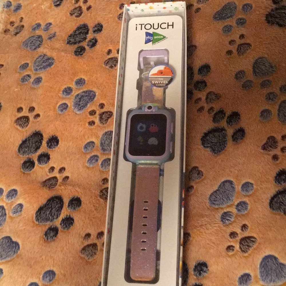 ITOUCH WATCH By PlayZoom Customize Clock, Record Videos & Pic Voice & Play Games